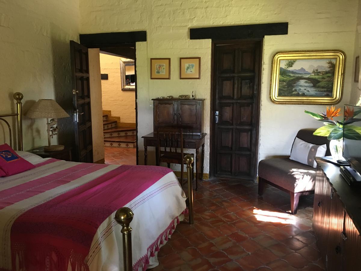 帕洛马斯住宿加早餐旅馆（16岁以上） San Juan Cosalá 外观 照片